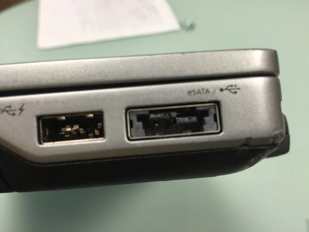 Porty USB